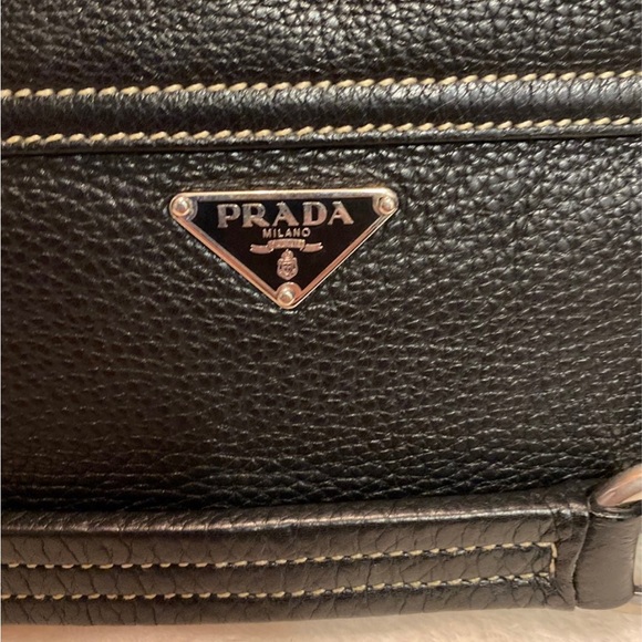 Prada Black Leather Designer Shoulder Bag Authentic - Picture 11 of 12